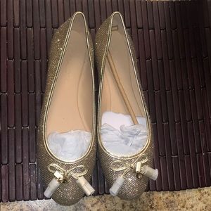 New Coach Benni Met Ballet Flats Size 7.5 NIB Gold
